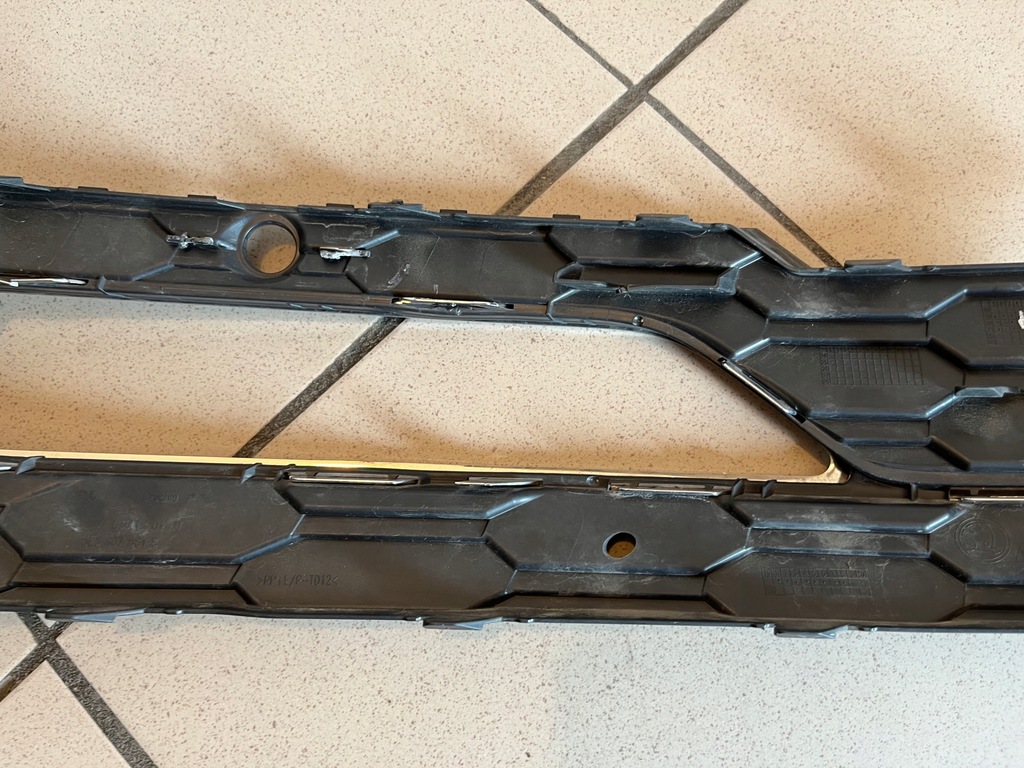 фото №10, Skoda оригинальный номер 5e3807681c