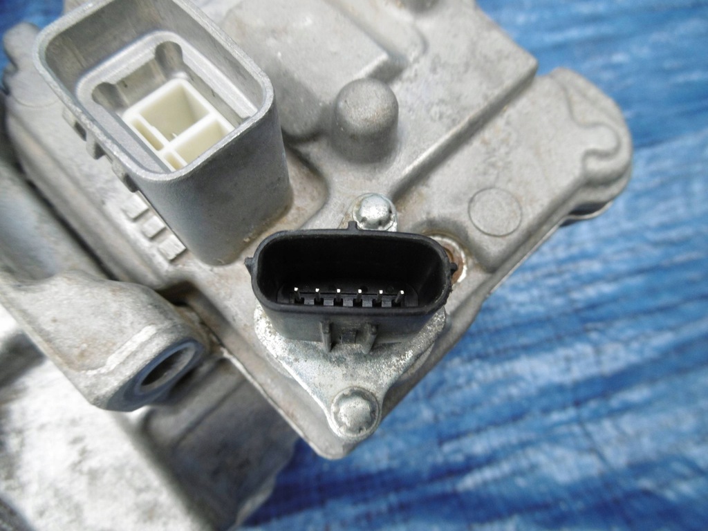 фото №9, Компресор насос кондиціонера toyota rav4 iv 2.5 гібрид 042200-0533 es27c