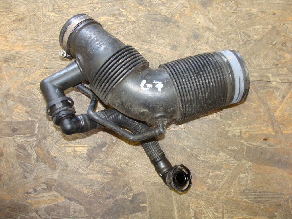 Купити Патрубок труба turbo інтеркулер vw seat 6r0129654c