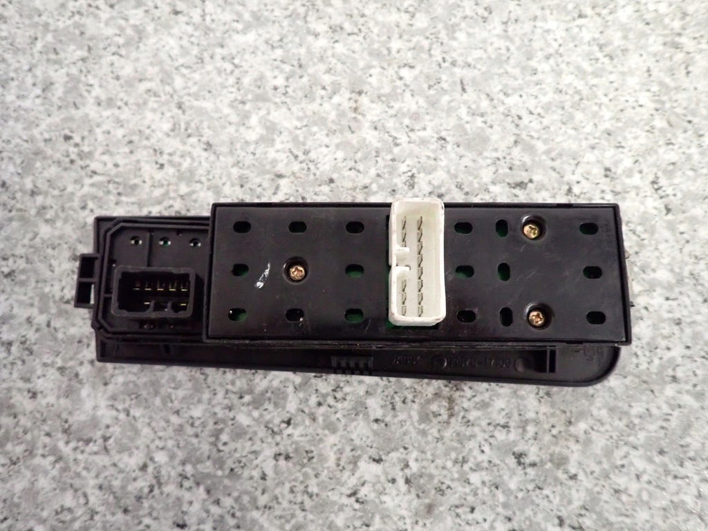 фото №6, Hyundai matrix 02-10 панель керування скла передній лівий