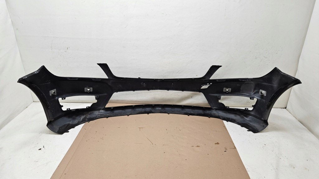 Купить Бампер передний mercedes c-klasa w204 рестайлинг  amg