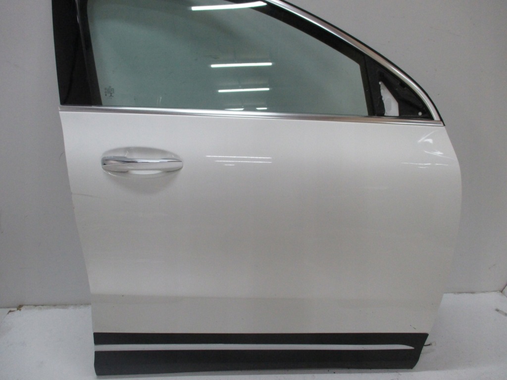 фото №3, Дверь правое передние mercedes eqa 22r