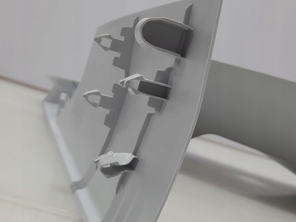 фото №10, Peugeot 5008 ii 2019r защита обшивка накладка стойка правый задняя 9811349077