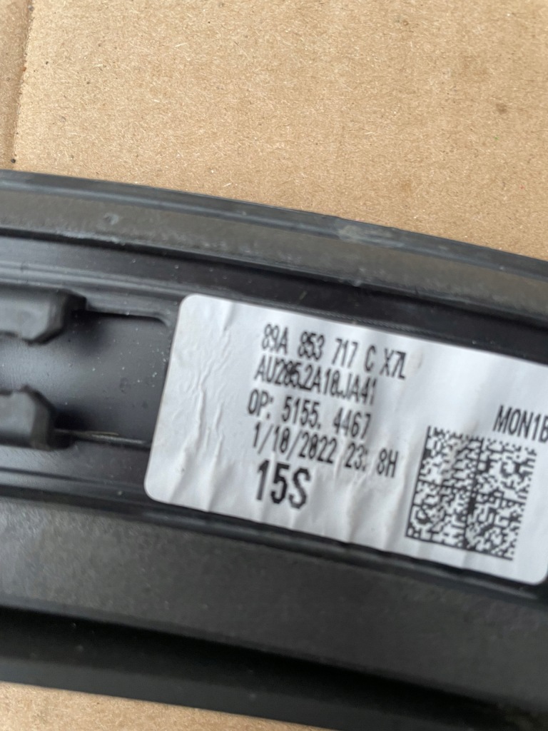 фото №11, Audi q4 e-tron левая молдинг крыла 89a853717c 89a853817c