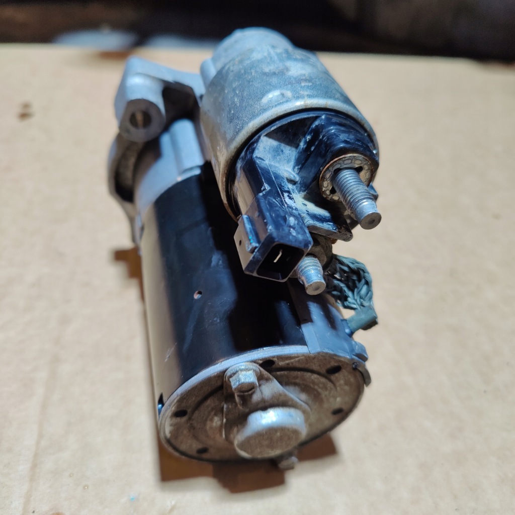 Citroen peugeot 1.2 thp стартер 9674077280 Оригінал