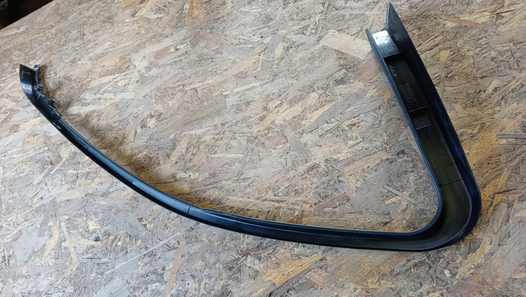 фото №2, Mercedes w212 kombi защита рамки дверь правый перед