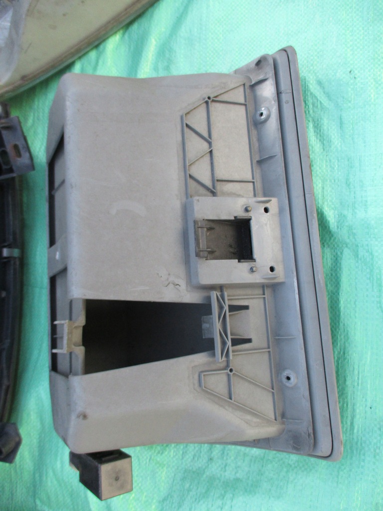 фото №4, Renault mascott бардачок полка пассажира