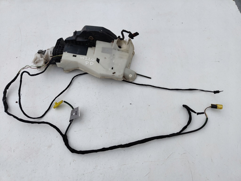 фото №1, 2207201235 замок правий перед mercedes w220 s