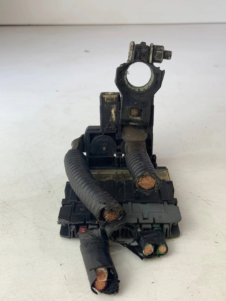 фото №5, Блок керування клема плюсова nissan note e11