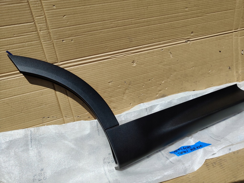 Alfa romeo tonale молдинг дверь правый задний  nowa оригинальная Доставка