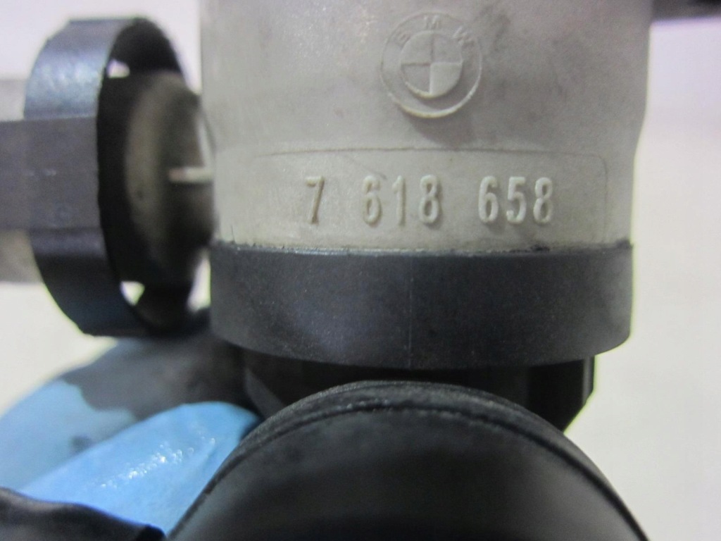 Bmw x3 f25 n55 306km шланг вентиляции бака 7590243 13907590243 Доставка