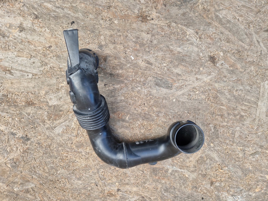 фото №1, Труба воздухозаборник renault master movano 2.3dci 165554107r