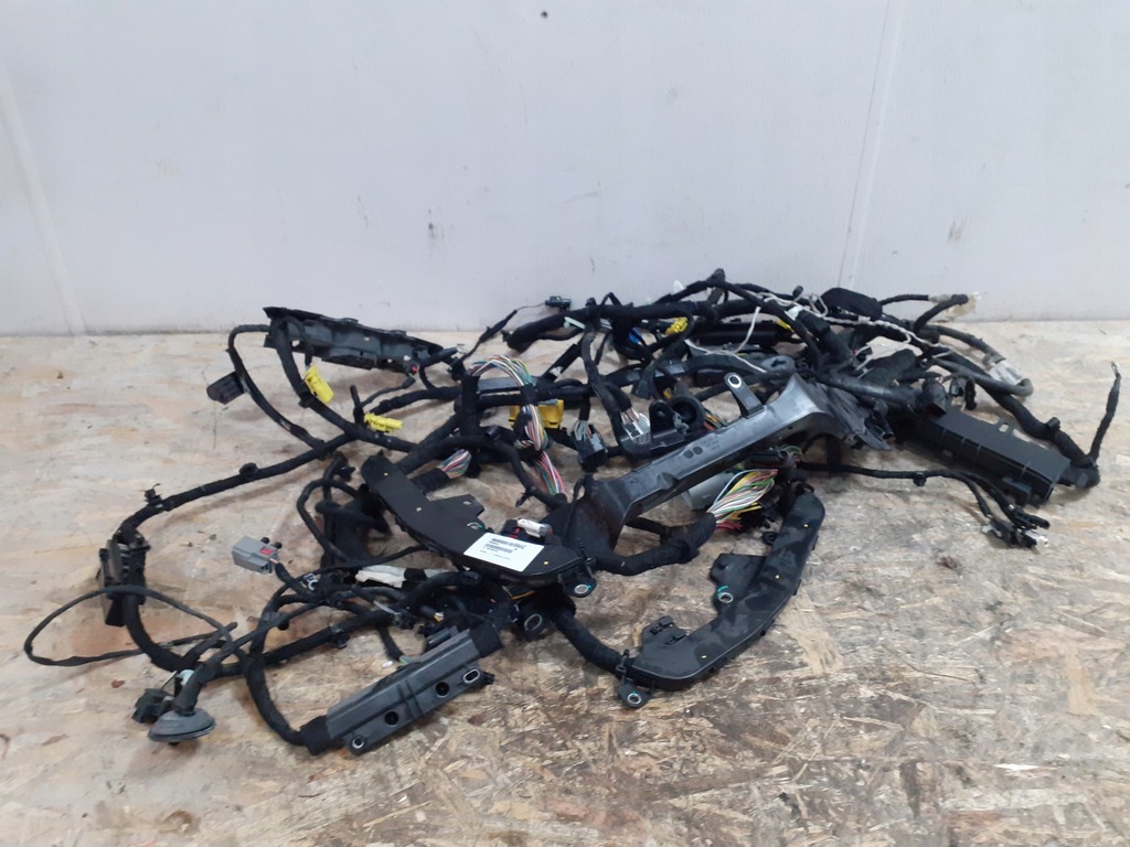 фото №1, Jeep wrangler jl 2.0 3.6 2018- электропроводка салона