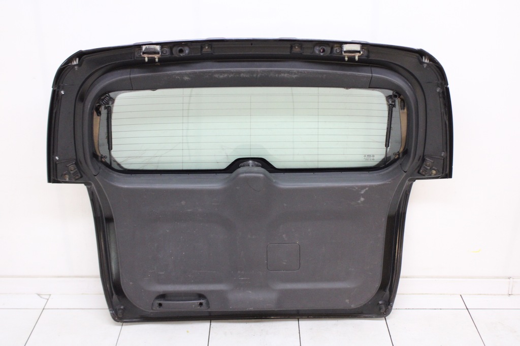 фото №7, Chevrolet captiva i 2006r- крышка багажника багажника задняя задняя gar - код лакокрасочного покрытия