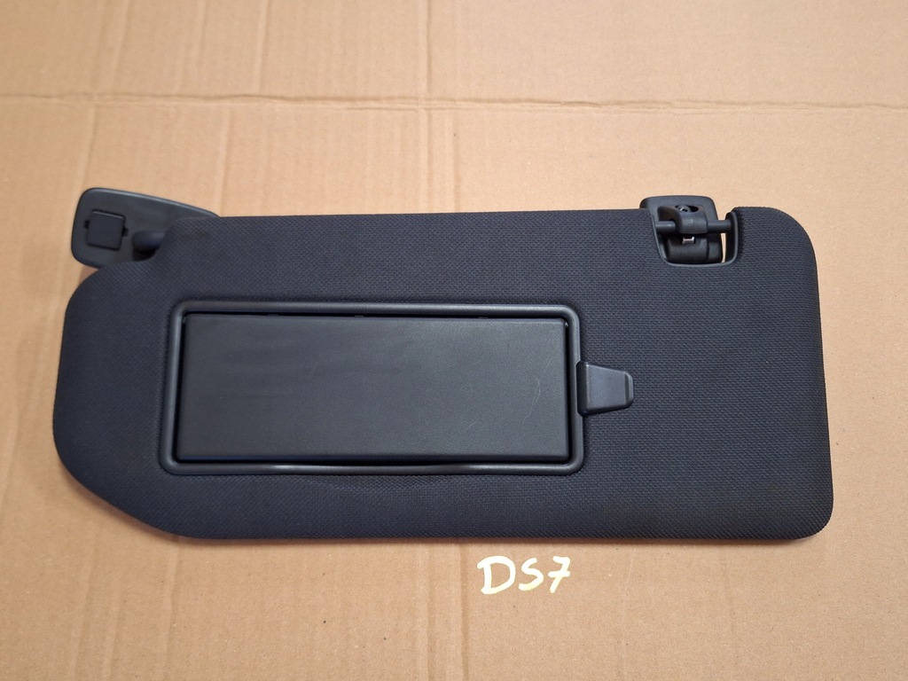 фото №1, Защита солнцезащитная козырёк левый citroen ds7