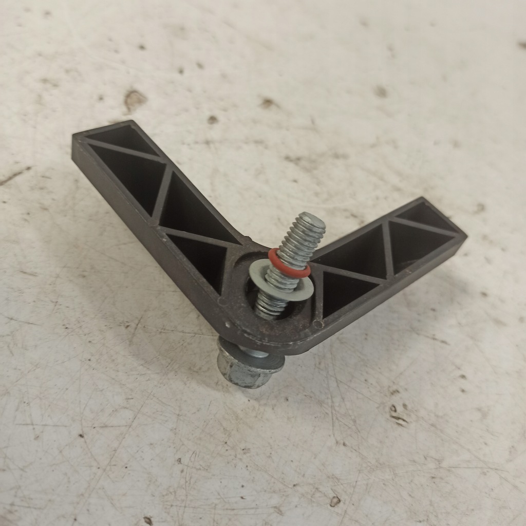 фото №14, Bmw x4 f26 кронштейн супорт акумулятор кронштейн затискний 7586426