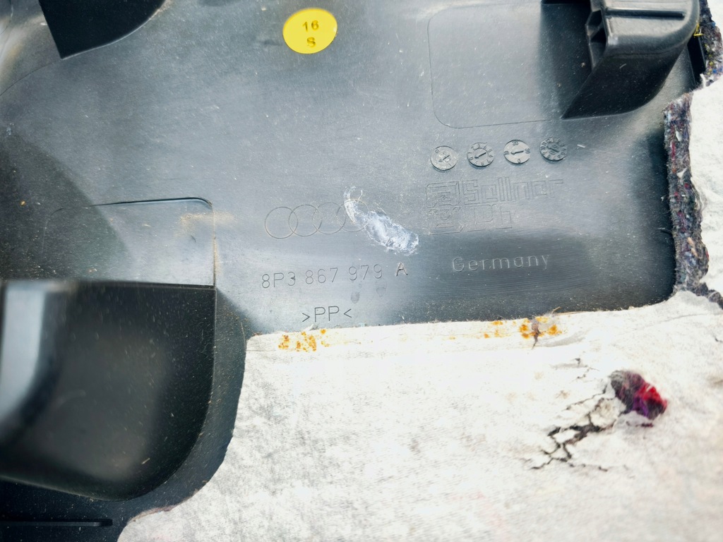 фото №5, Обивка крышки задняя audi a3 8p 3-дверь 8p3867979a