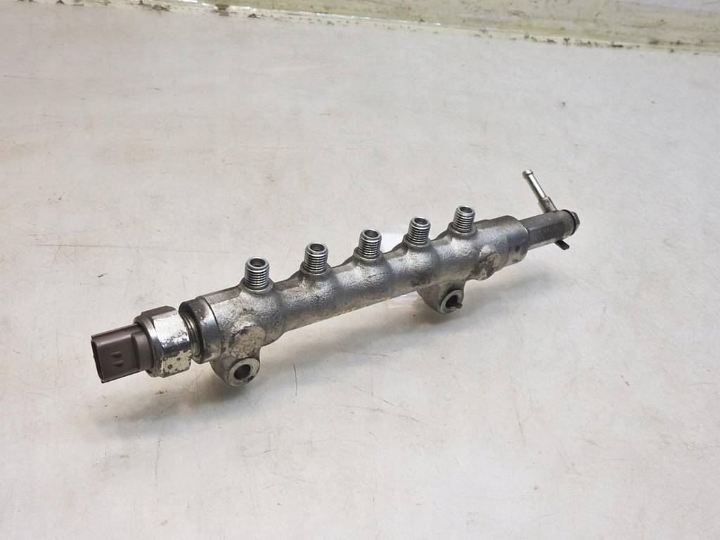 фото №8, Молдинг впрыскная subaru forester iii 2.0 d