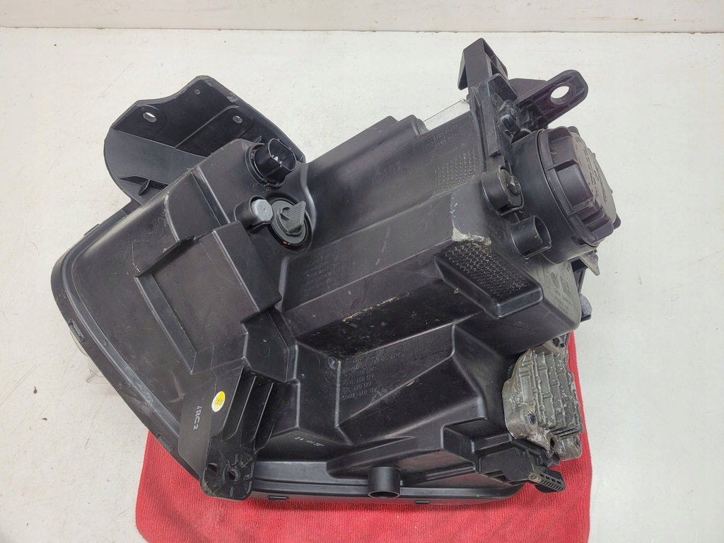 фото №10, Kia niro ii правая передняя лампа линза