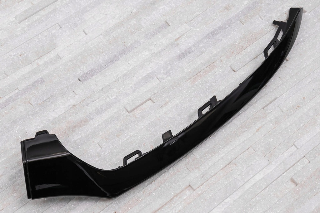 фото №8, Mercedes c-class w205 2014-2018 молдинг передній бампера ліва a2058852500