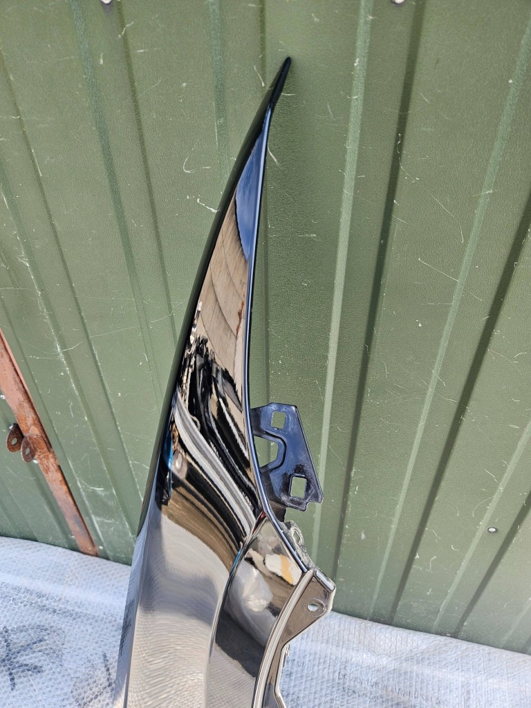 Tesla model x права сторона крила передній Зі Шроту