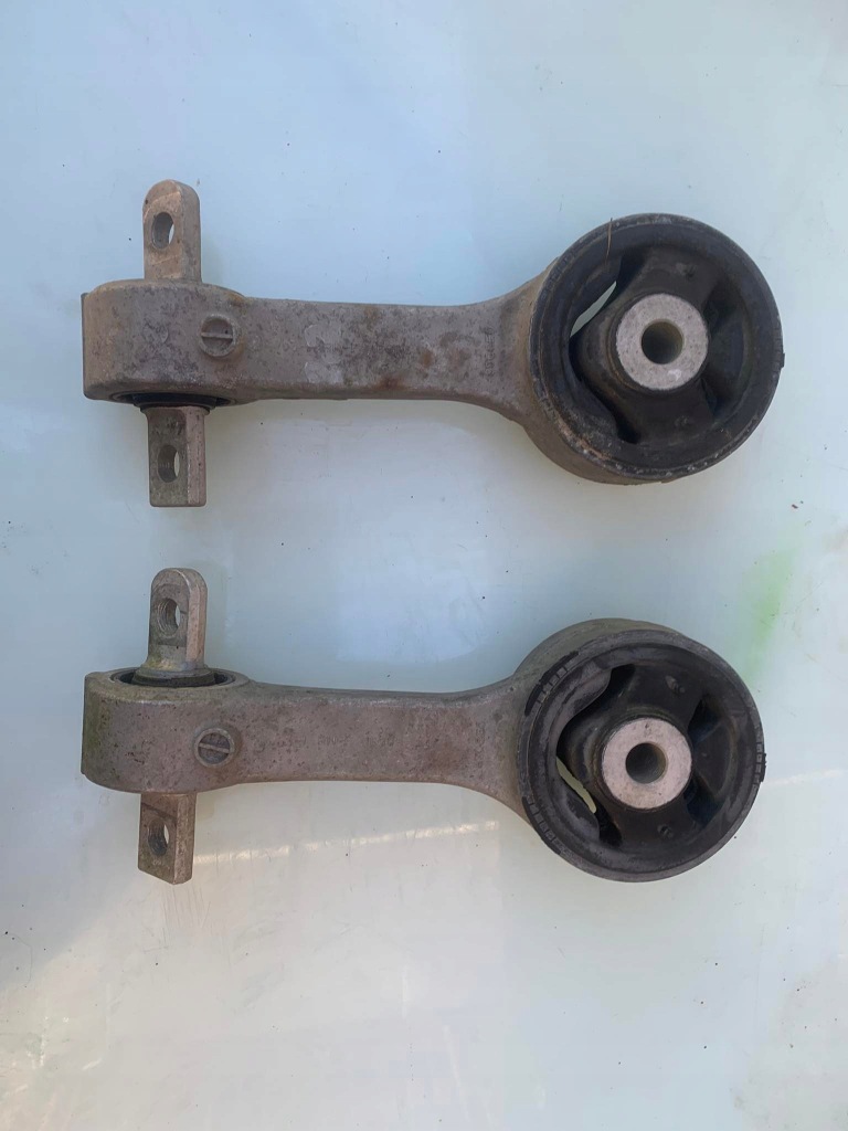 Купити Кронштейн двигуна honda civic ufo 2.2 __06-11