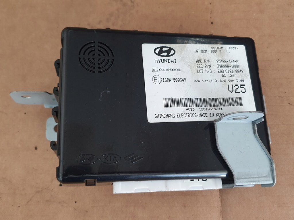 фото №1, Hyundai i40 модуль блок управления 16ra000349