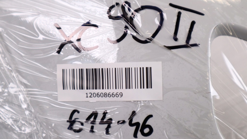 фото №7, Volvo xc90 ii молдинг dokłatka бампера правая 614-46 31383801