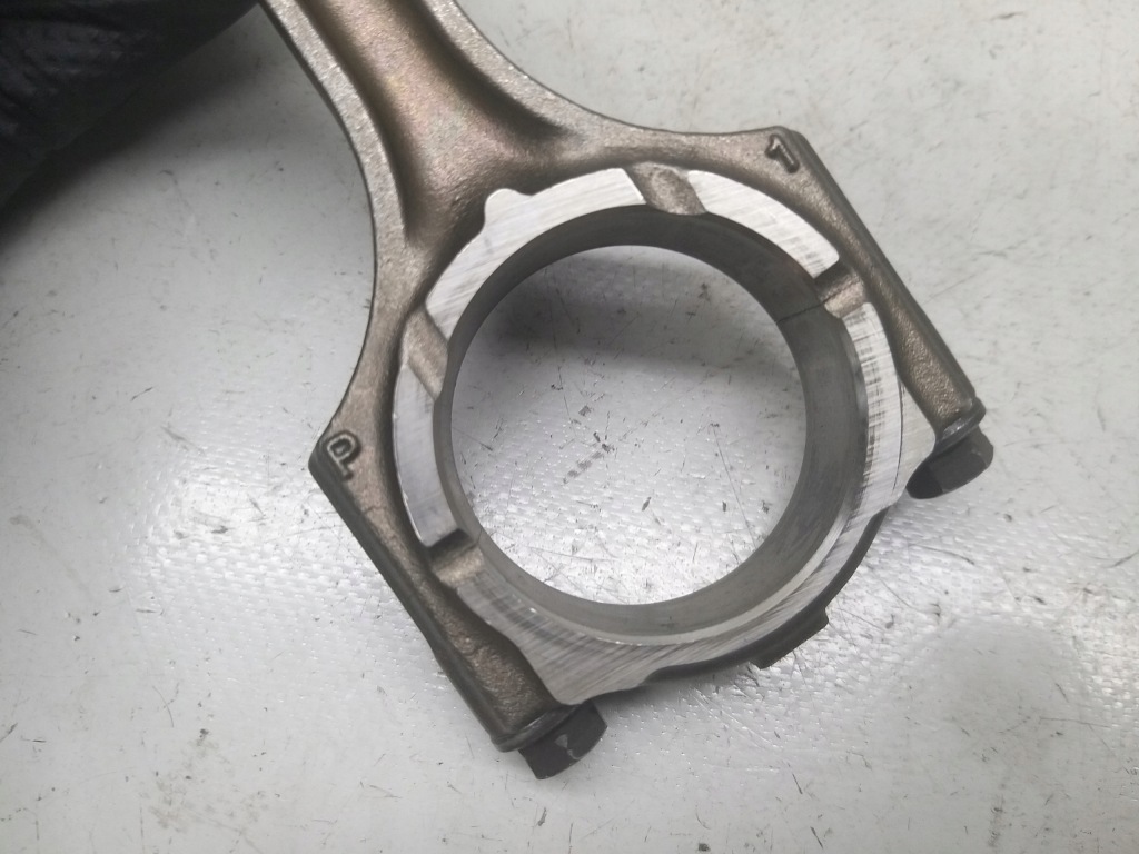 Шатун шату́н 1.3 turbo hybrid compass renegade tipo 500x 46336799 Оригінал