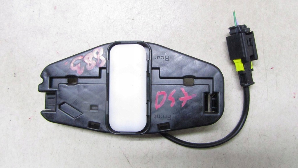 фото №1, Citroen ds7 crossback lift датчик замки поперечина 1135034x