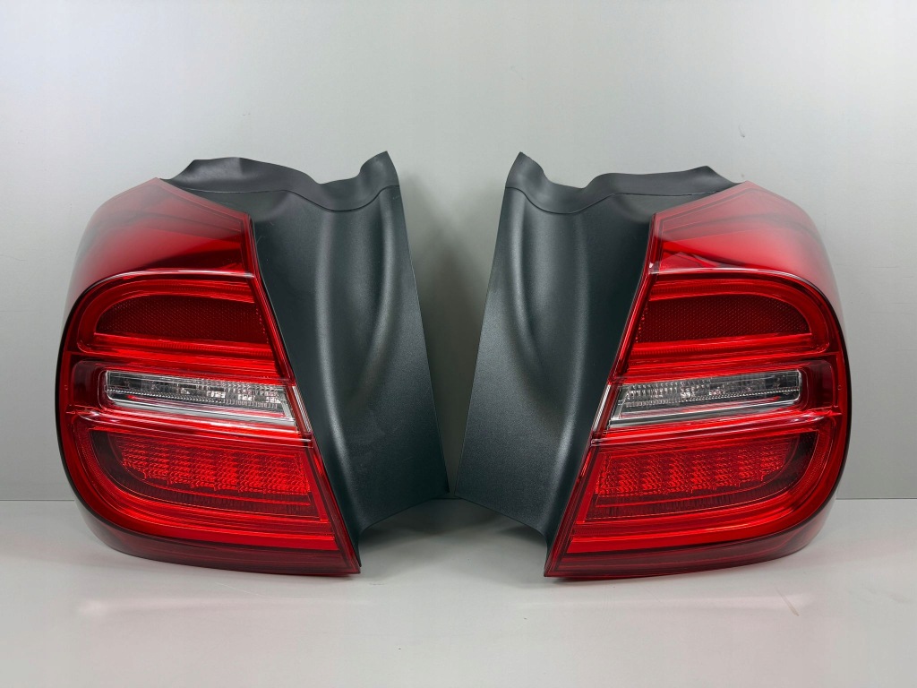 фото №1, Mercedes gla 156 w156 x156 лампа задняя задняя правая левая комплект led