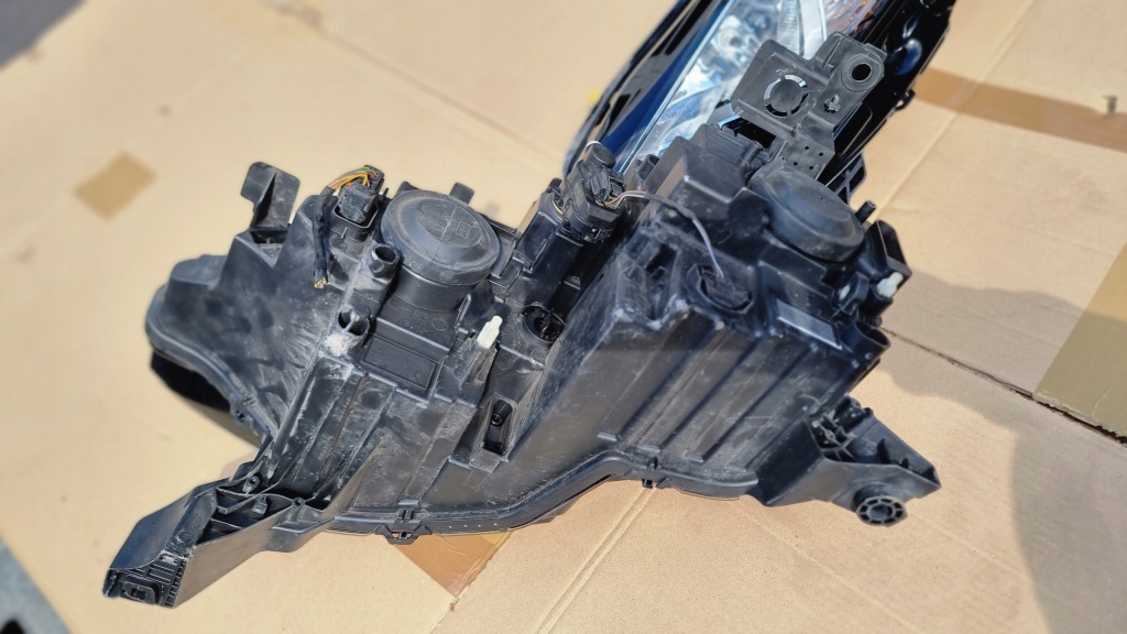 фото №2, Citroen ds3 crossback лампа правий перед демонтаж