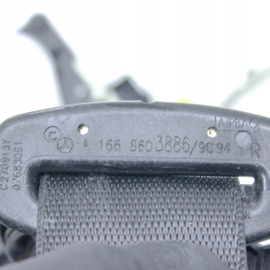 Купити Передній ремінь безпеки права сторона mercedes-benz gl x166 a1668603886