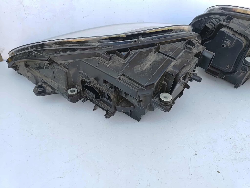 Porsche macan 95b рестайлінг  фара ліва правий перед передня matrix 5973 Оригінал