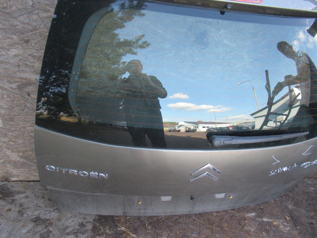 фото №8, Крышка багажника задняя citroen c4 grand picasso 06-