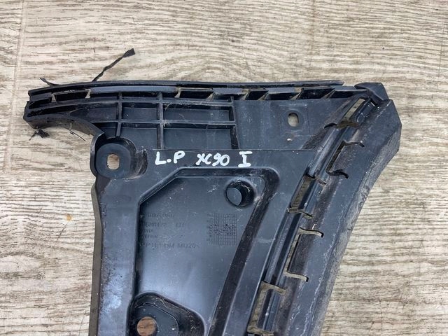 фото №2, Volvo xc90 направляющая бампера левый перед 30698128