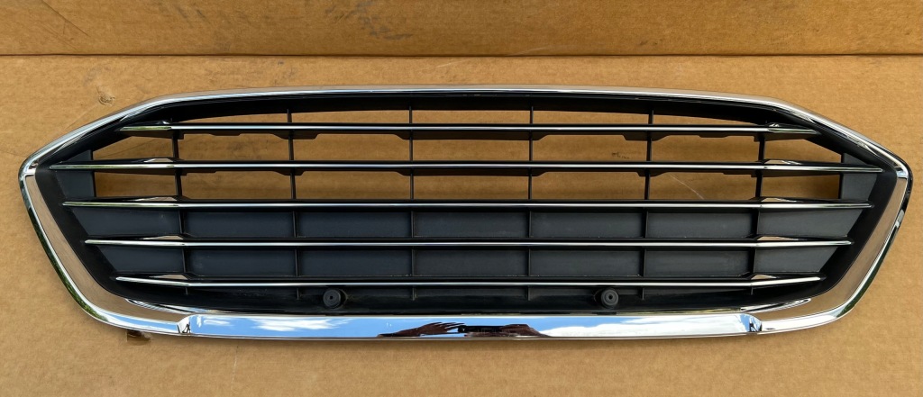 Купити Решітка бампера решітка радіатора ford focus mk4 jx7b-8c436-a