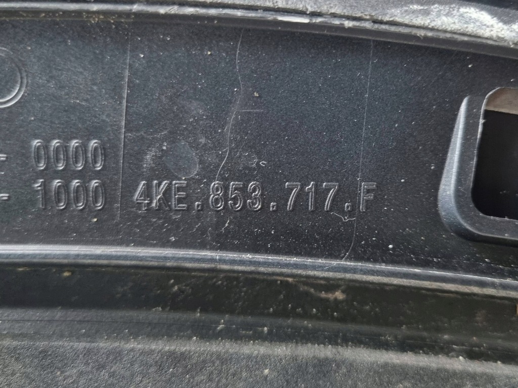 фото №11, Audi e-tron 2023 перед сторона левая накладки, накладки