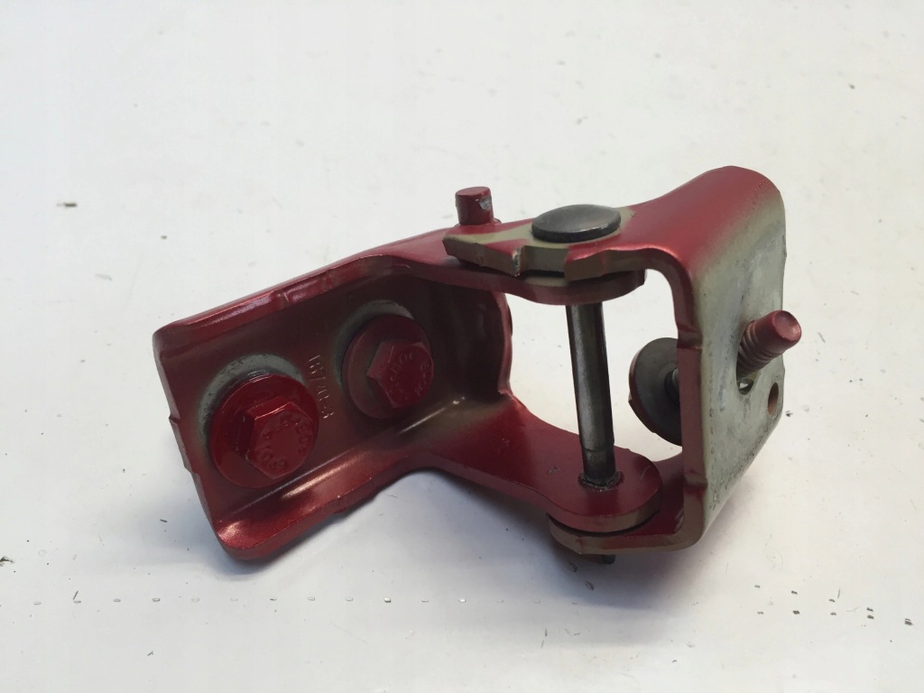 фото №1, Peugeot 2008 ii 21r петля дверь правый перед верхний