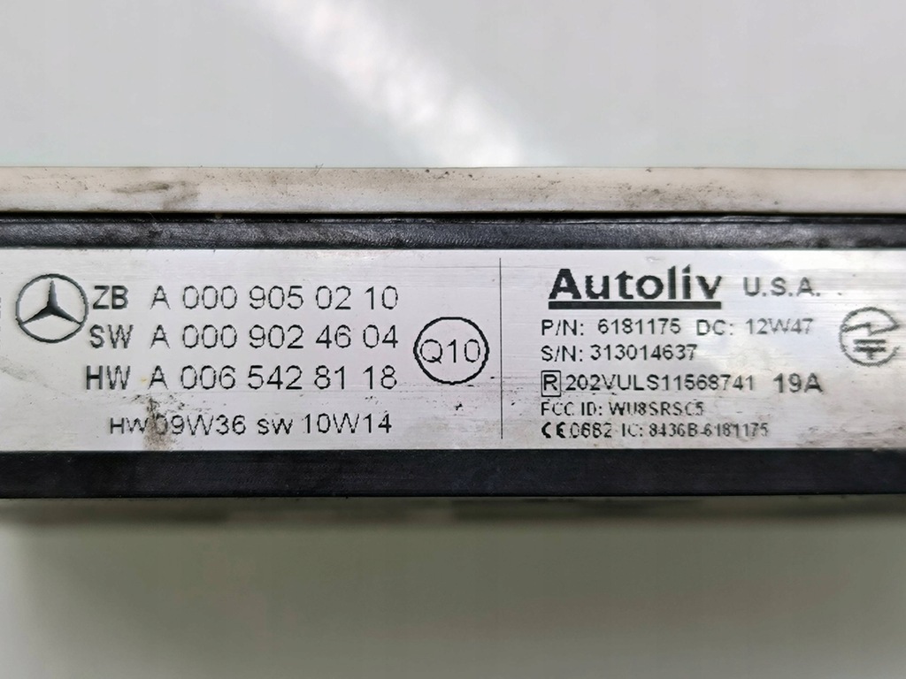 фото №8, Mercedes-benz gl x166 2013 датчики поперечина движения