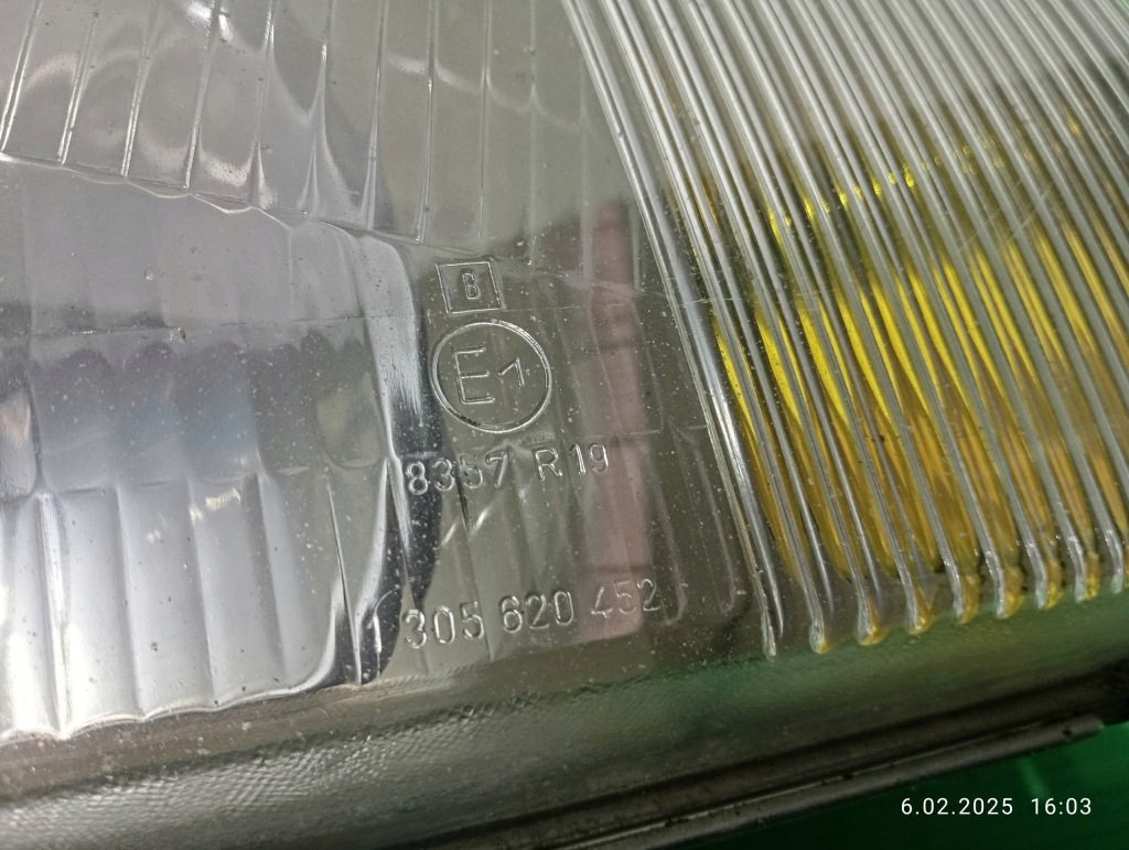 Лампа правая перед mercedes s klasa w126 79-91 1305235092 1305620452 bosch в Украине