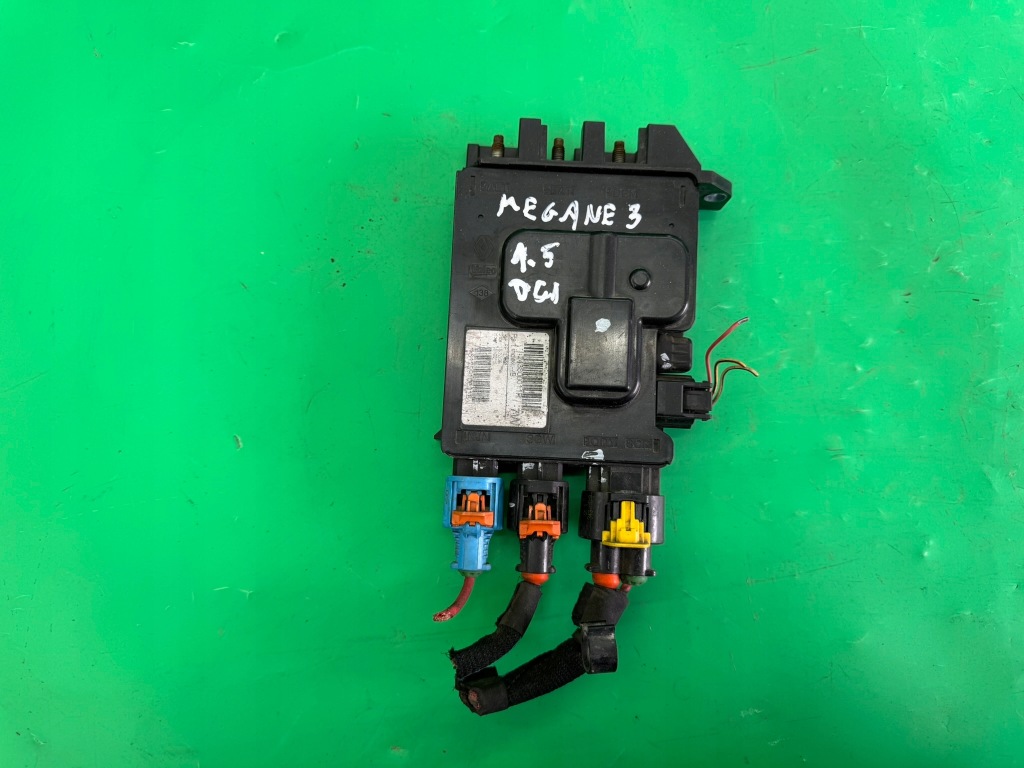 Купить Модуль аккумулятор коробка 243800011r renault megane 3 3 08- европа