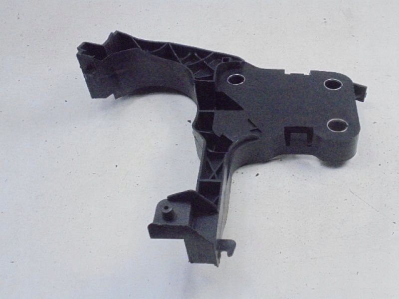 фото №4, Scenic ii панель фары поперечина передний левый 8200137495