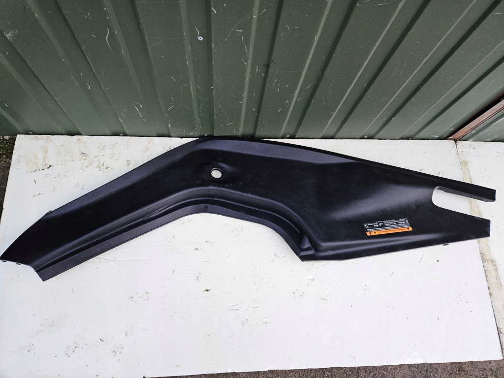 Купити Tesla model s 100632800e обшивки багажника