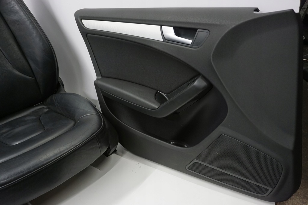 фото №16, Audi a4 b8 sedan сиденья заднее сиденье обшивки подогрев