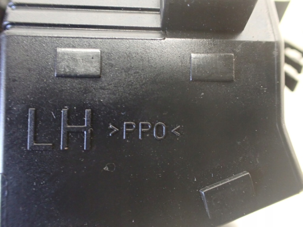 фото №9, Решітка обдув ліва skoda octavia ii 1.6tdi lift