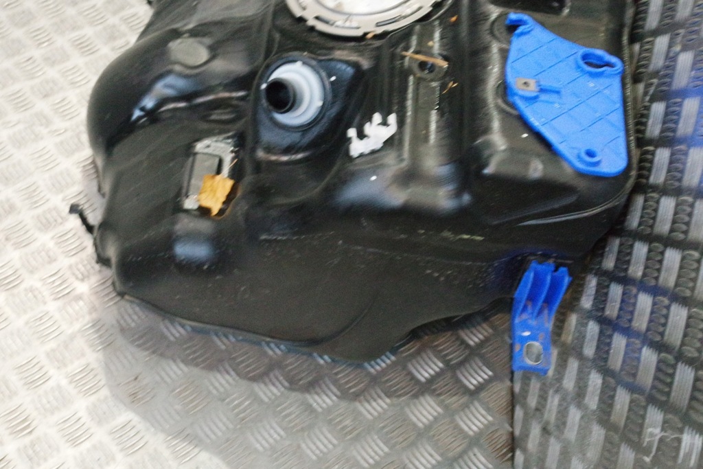 фото №7, Бак топлива bak porsche 982 cayman boxster 982201021b 64l