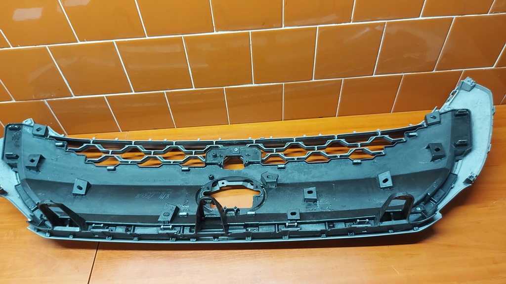 фото №13, Решётка радиатора решётка радиатора бампера перед toyota corolla cross 22-