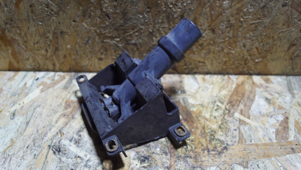 фото №9, Омыватель лампы правый vw touareg 7l заглушка