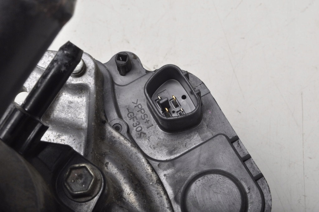 фото №5, Toyota yaris iii 1.5 гибрид насос воды